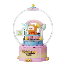 Garfield - Birthday Cake Crystal Ball Construction Set (115 pcs)