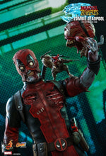 Marvel Zombies (comics) - Deadpool 1:6 Scale 12" Action Figure